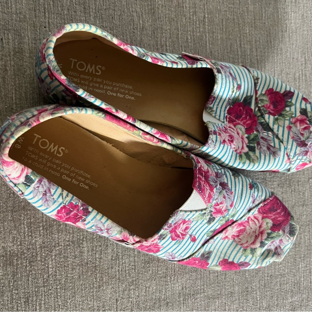 Pink floral Toms Alpargata